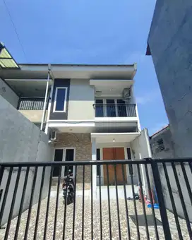 Dijual / disewakan Rumah Usaha  Ungaran - Semarang Atas