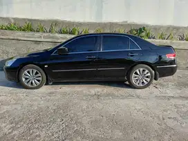 Honda Accord 2004 Bensin