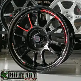Venom Flowforming R17 Blackglossy & Silverpolish
