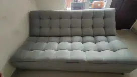 Sofa lipat bekas seperti baru