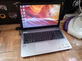 Asus x450Ya 15.6inch ssd 128gb + hdd 500gb