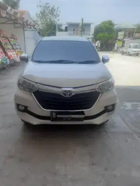 Avanza 1.3 G At Putih Istimewa