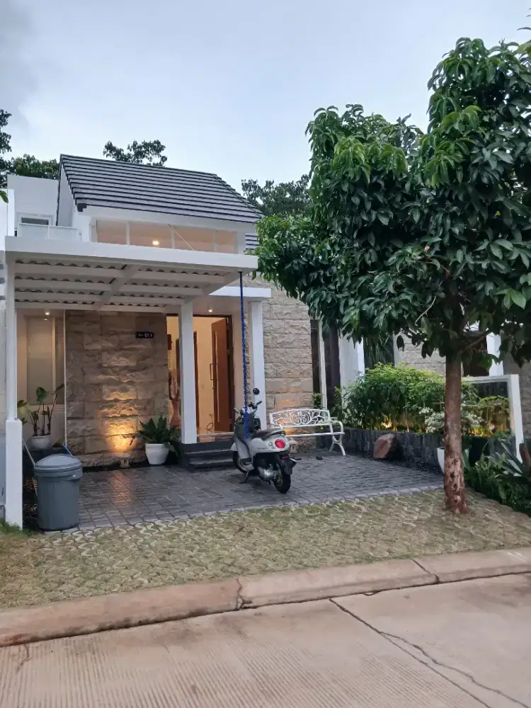 Di jual Rumah Villa asri nyaman