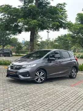 Low Km Honda Jazz Rs Cvt 2018