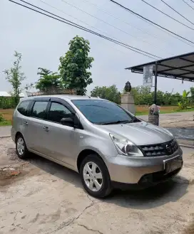 2009 Grand Livina Istimewa