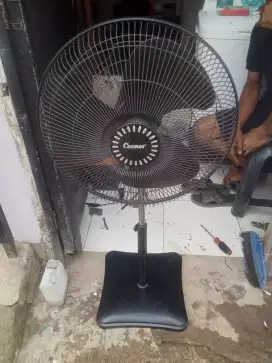 Kipas angin stand fan 16 inch cosmos normal siap pakai nego tipis