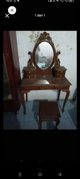 Meja Rias Jati Kartini