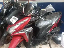 Honda Vario kzr 125 low km bosku surat lengkap siap pakai