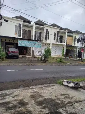 Ruko sangat strategis untuk usaha di kota Tabanan