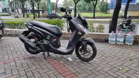 YAMAHA LEXI 125CC BLACK ISTIMEWA