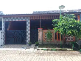 DIJUAL rumah 1 Lantai  GPR Gedangan Sidoarjo