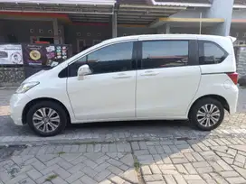 Honda Freed 2012 Bensin