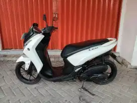 Yamaha Lexi pajk hidup ae Ngawi warna putih