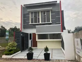 RUMAH MEWAH 2 LANTAI 900 JUTA TANPA DP