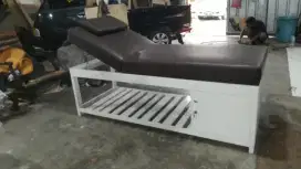 Bed massage dengan 1 loker