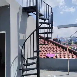 Tangga desain minimalis kekinian