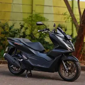 HONDA PCX 160 ABS NIK 2023 HITAM LOW KM 1K NO MINUSS