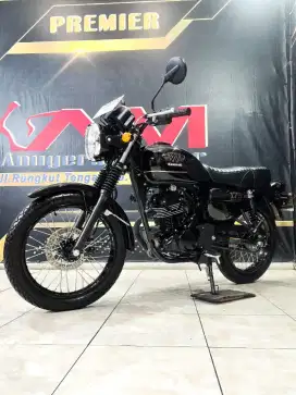 Kawasaki W175 SE Black style th 2024 surat panjang gercep dp 5jt