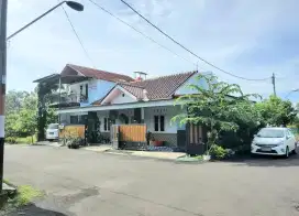 Rumah Hoek Di Pamijen Baturaden Bonus Kolam Renang