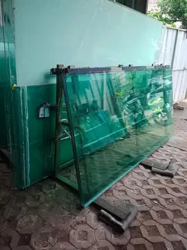 JUAL KACA TEMPERED BEKAS