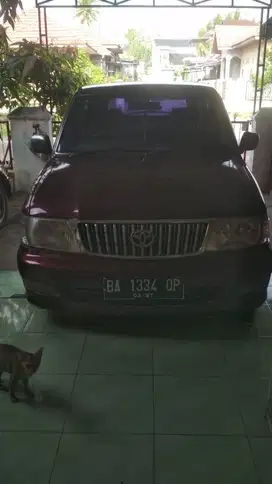 Kijang Kapsul LX