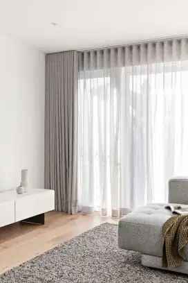 Jual gordyn gorden tirai vertikal roll blind jasa wallpaper dinding vi