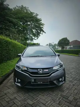 Honda Jazz RS 2015 AT , km 13rb!!!