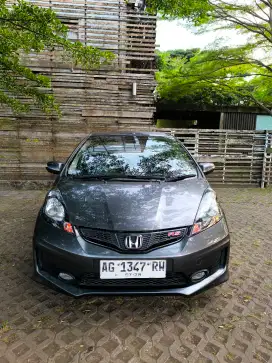 Honda Jazz RS ge8 2013 Manual kilometer 19rb