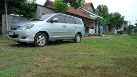 innova 2004 2.0 G bensin matic