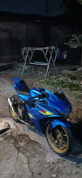 suzuki gsx r150 2019