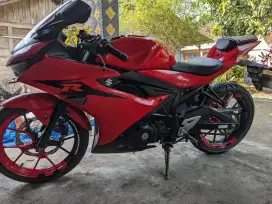 Suzuki Gsx bagi pecinta balap