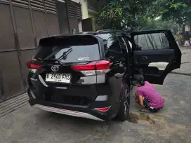 Toyota Rush TRD Sportivo Matic AT Tahun 2018 Hitam , 2019