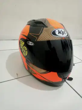 Helm full face kyt