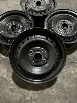 Velg kaleng r14 pcd 4x114 ada 4pc