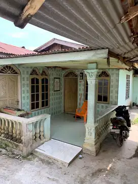 DIJUAL RUMAH BERSERTA TANAH