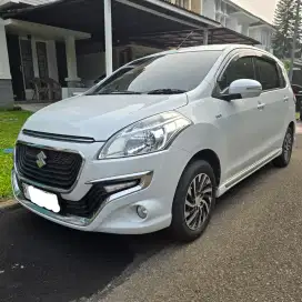 SUZUKI ERTIGA GX DREZZA AT MATIC TH 2017 PUTIH