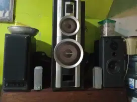 Di jual speaker aktif..berikut speaker pasif polytron dan surond 2pcs