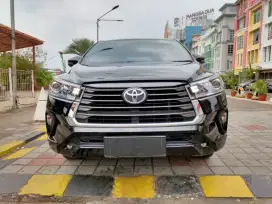 Toyota kijang Innova reborn V AT BENSIN 2022