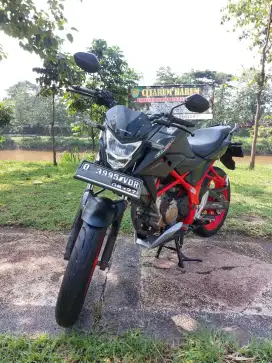 HONDA CB 150R SE TAHUN 2017 MULUS