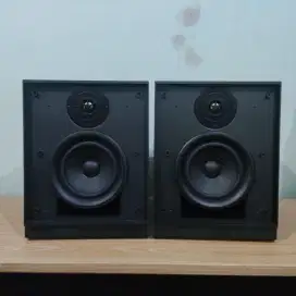 Polytron Beo 1900 Bookshelf Speaker 2 Way