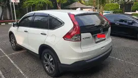 CRV 2.4L AT  Putih Metalik 2013