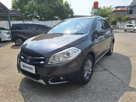 Pajak Panjang - Suzuki SX4 1.5 S-Cross Bensin-MT 2016(ERE)
