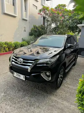 [km47rb] Fortuner VRZ 2.4 Diesel 2017