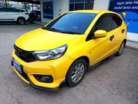 DP Rendah Honda Brio Satya 1.2 E Bensin-MT 2020 Kuning FFP