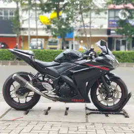 YAMAHA R25 HITAM 2015 KM RENDAH 14K MODIF SIMPLE