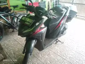 VARIO 125 CBS WARNA HITAM 2018