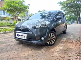 DP HANYA 5% !! Toyota Sienta 1.5 V Bensin-MT 2017 212