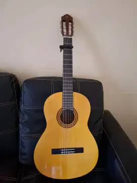 Gitar YAMAHA C315