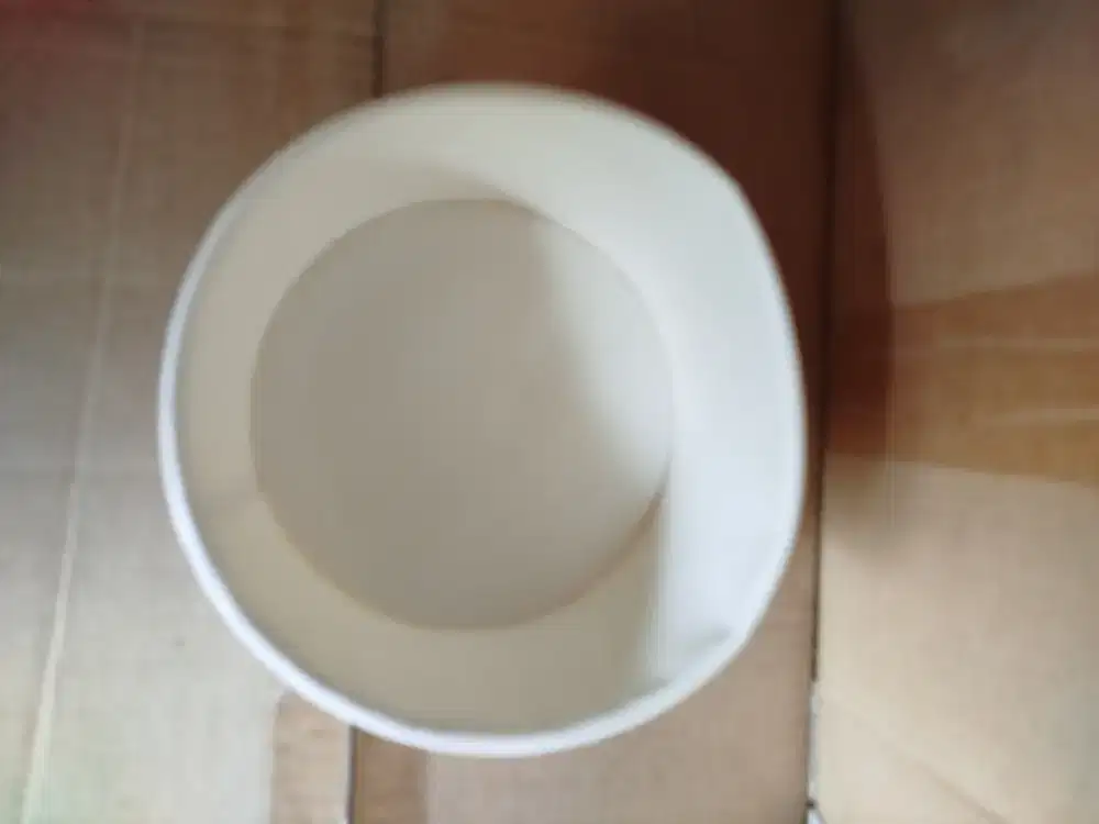 Paper bowl + tutup.
Lokasi panjer.