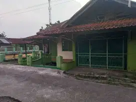 Rumah + Sawah + Kolam Ikan di Tengah Kota Purwakarta Dijual Murah